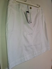 Jupe blanche neuve avec