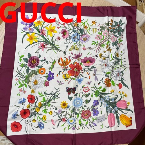 écharpe soie gucci motif - Écharpe,