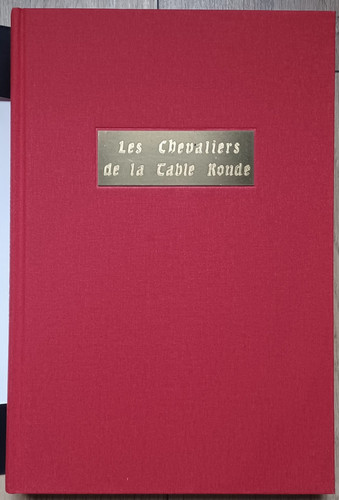 Les chevaliers table - les,