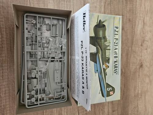 Maquette avion pzl karas - p, 23