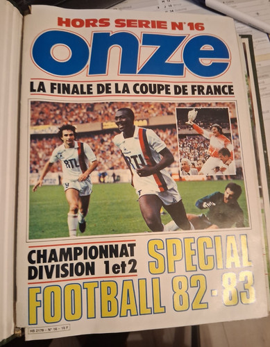 Onze hors série 16 - onze,