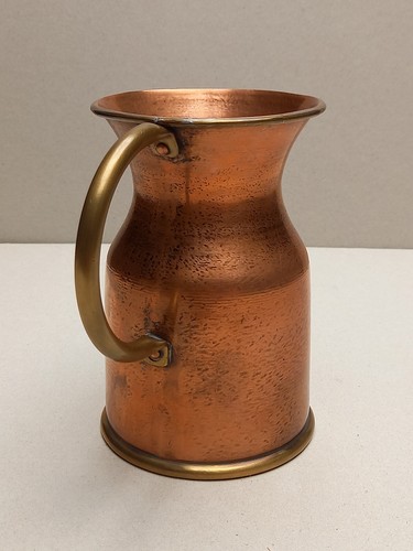 Pot cuivre laiton signé - pot, et