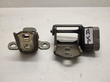 Charnière de porte avant passager pour renault scenic 2 diesel 1,5 dci de 2007