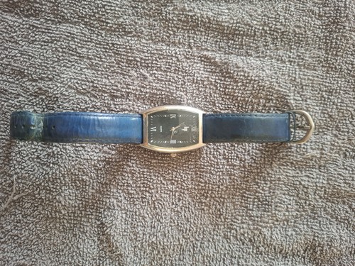 Montre lip tonneau - montre,
