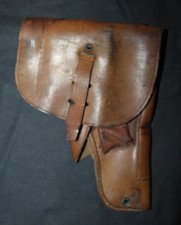 Militaria Français Etui cuir marron Mac50 manque 3 rivets et passant métal
