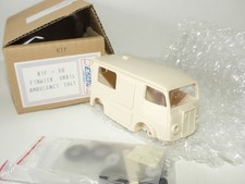 FENWICK URBEL AMBULANCE 1941 KIT Non Monté ESDO 1:43