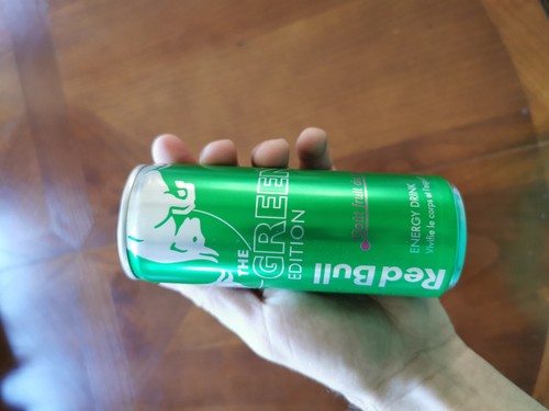 Canette red bull - canette,