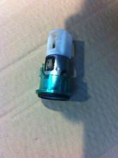 Source Allume Cigare du Tableau de Bord de l'Habitacle:  Volkswagen Golf 3