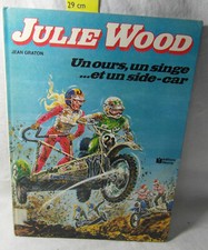 Julie Wood - Un ours, un singe