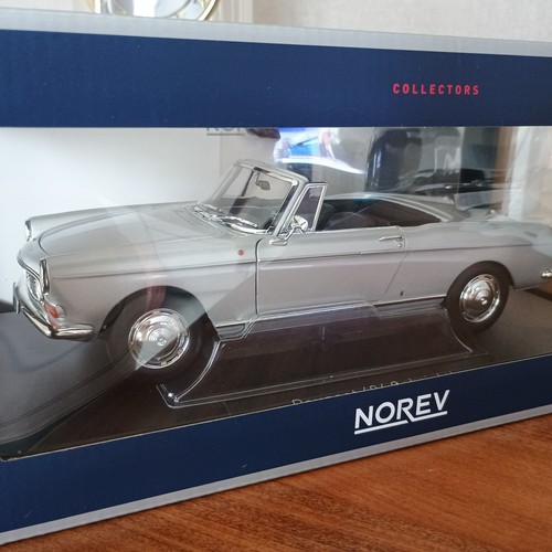 Peugeot 404 cabriolet gris - peugeot,