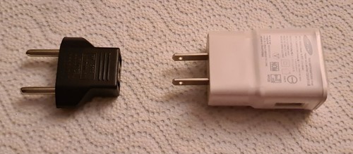 Prise adaptateur secteur - et,