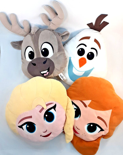 Lot coussins peluches - 4,