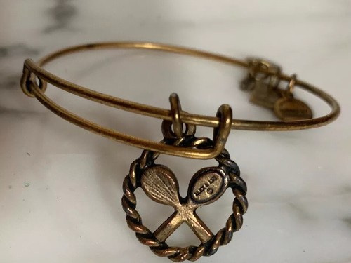 Alex ani tennis - -, set