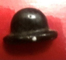 Fève PUB Lyon Chapeau Melon