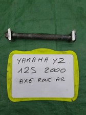 Axe de roue arrière avec tendeur YAMAHA 125 YZ de 2000