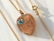 BEAU PENDENTIF COEUR PORTE