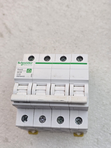 Schneider r9f64432 resi9 mcb - schneider,