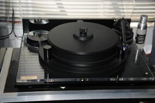 MICHELL ORB TURNTABLE