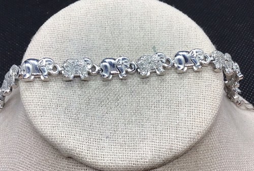 Silver tone elephants fashion - silver,