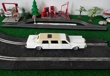 CADILLAC 1/32 statique MAJORETTE pour déco circuit SCALEXTRIC/CARRERA/NINCO/SCX