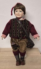 Poupée d'artiste poupée en