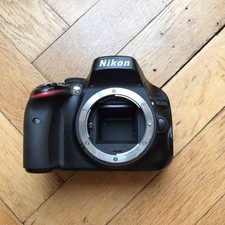 Nikon D5100 16.2MP DSLR APSC Camera Body - For Part Of Reparations