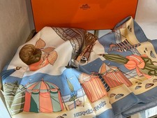 Écharpe Hermès Charmes Des Plages Normandes Multicolore Soie Occasion