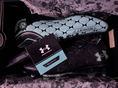 Chaussures crampons under - chaussures,