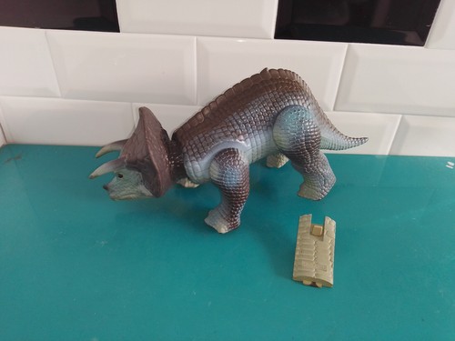 Figurine dino riders - dino,