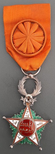 Médaille etoile officier - etoile, 1°