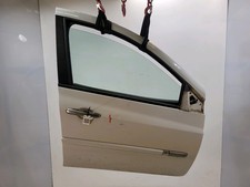 Porte avant droite - Renault CLIO ESTATE III PH.2 - Blanc - 7751479113 - T0-2132