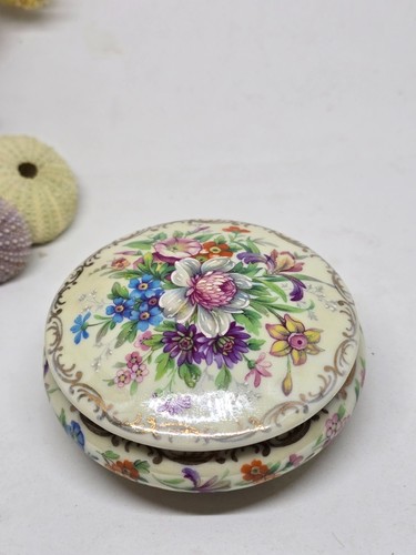 Bonbonniere porcelaine de - en,