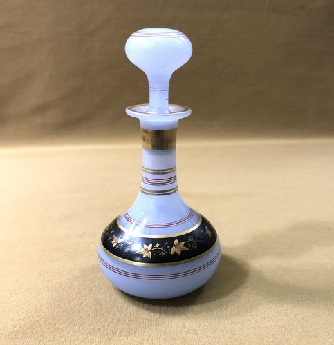 Ancien flacon opaline doré - opaline,