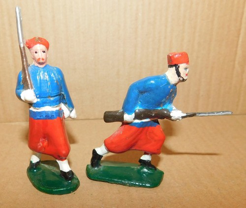 Petit soldat en aluminium - x,