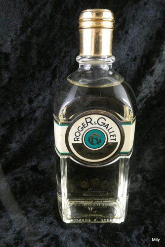 Ancien flacon factice roger - ,