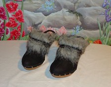 New 80%20 Black Leather Clogs