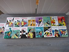 Lot de 17 LIVRES FANTÔMETTE /