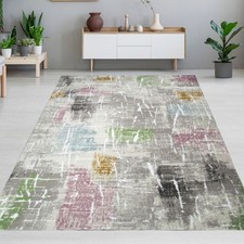 Tapis moderne à poils courts gris beige avec accents colorés violet vert turquoi