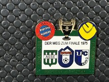 PINS BADGE FOOTBALL ASSE SAINT
