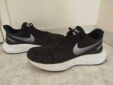 Baskets Nike Ekiden Homme (taille 44)
