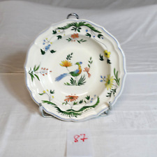 87- GIEN. Modèle oiseau du