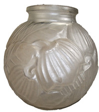 VASE BOULE ART DÉCO EN VERRE