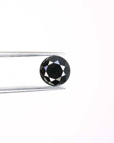 Diamant noir naturel rond poli