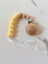 Attache sucette attache