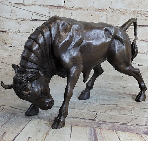 Sculpture bronze taureau - sculpture, en