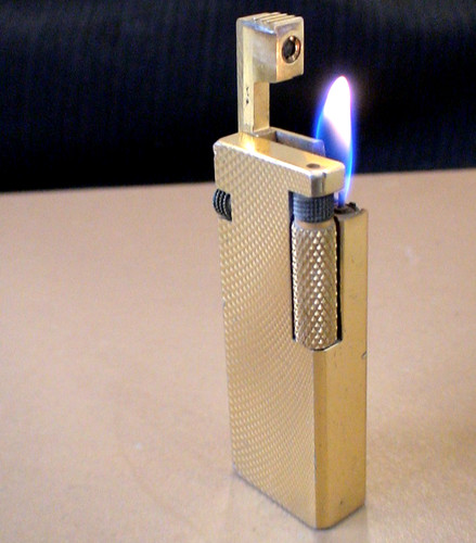 Briquet ancien benlow - benlow, pub