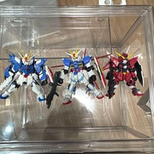 Lot de figurines Mobile Suit