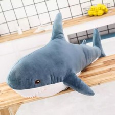 Peluche requin 30 cm
