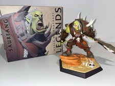 Statue Figurine WORLD Of