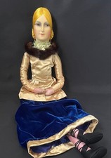 Ancienne poupée boudoir